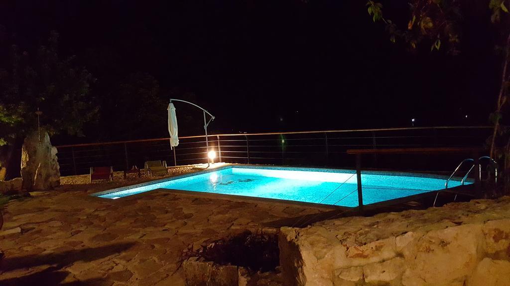 Ivanini Secluded Stone Villa With A Stunning View Brseč エクステリア 写真