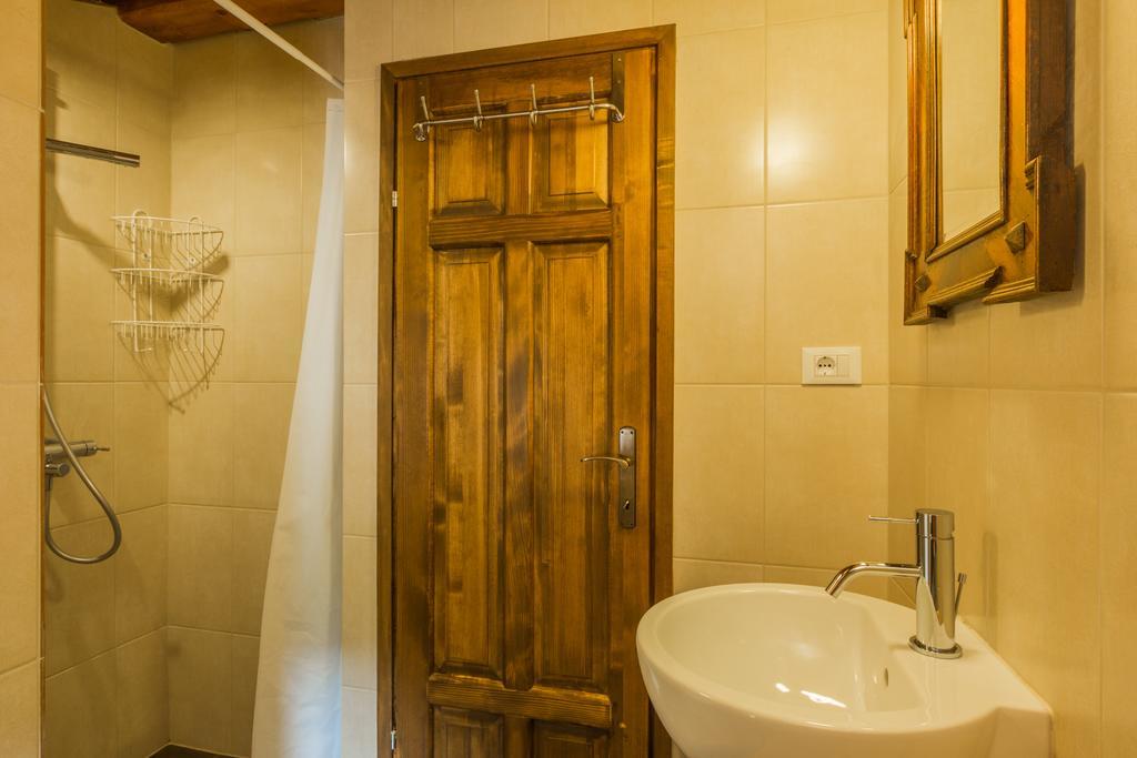 Ivanini Secluded Stone Villa With A Stunning View Brseč エクステリア 写真